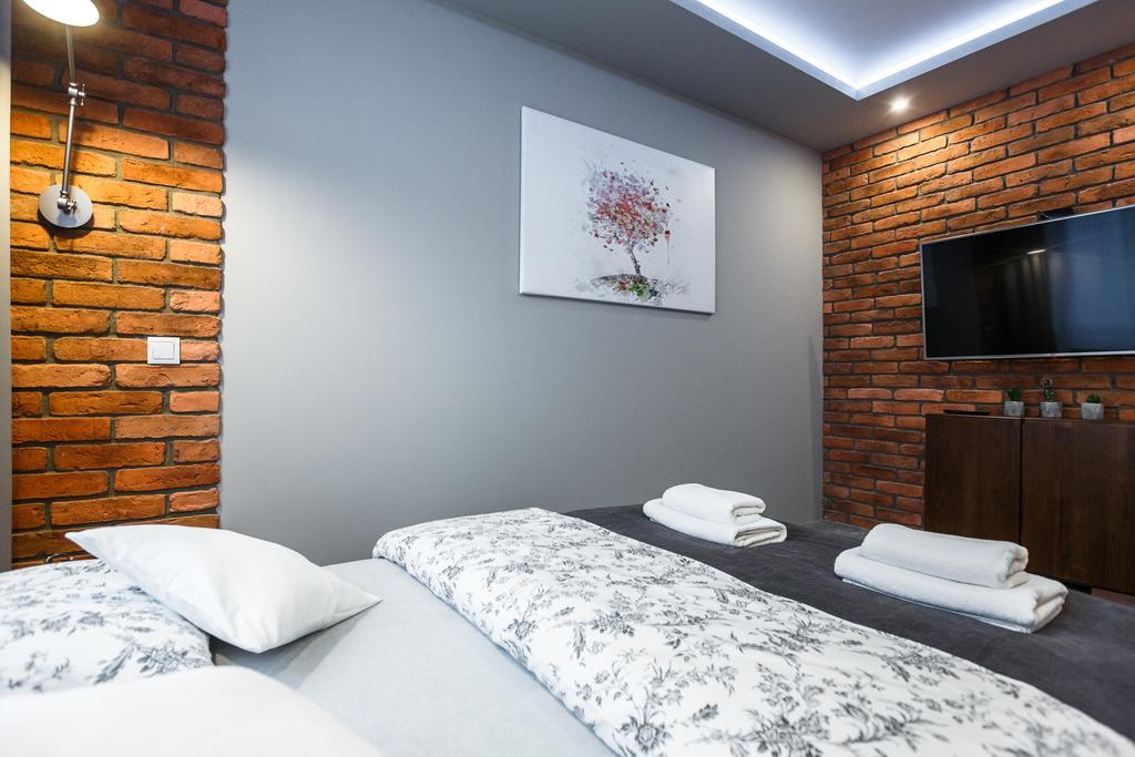 Apartament Em Klimatyzacja&Parking 제수프 외부 사진