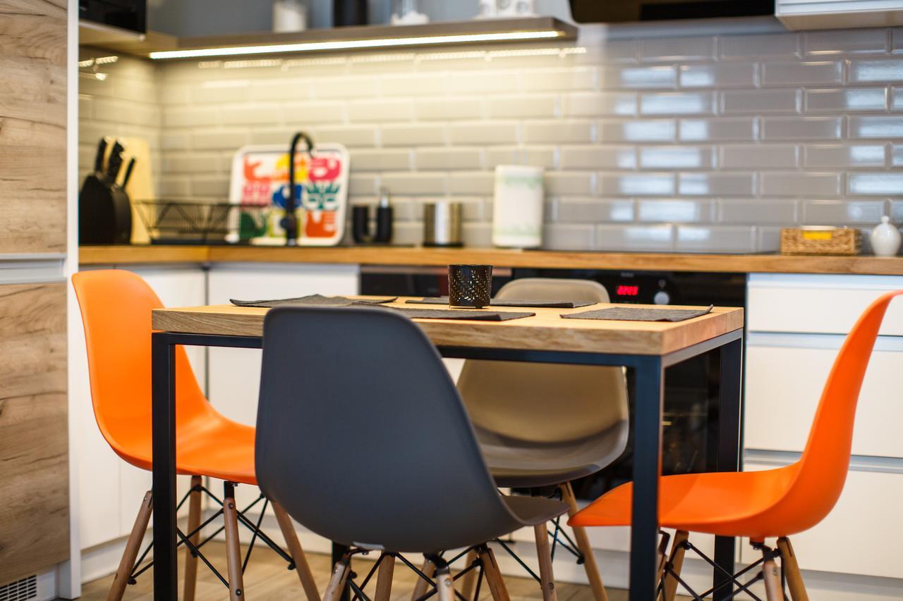 Apartament Em Klimatyzacja&Parking 제수프 외부 사진