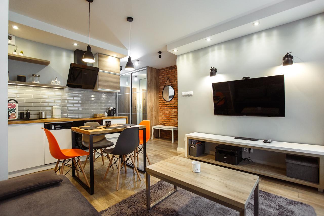 Apartament Em Klimatyzacja&Parking 제수프 외부 사진
